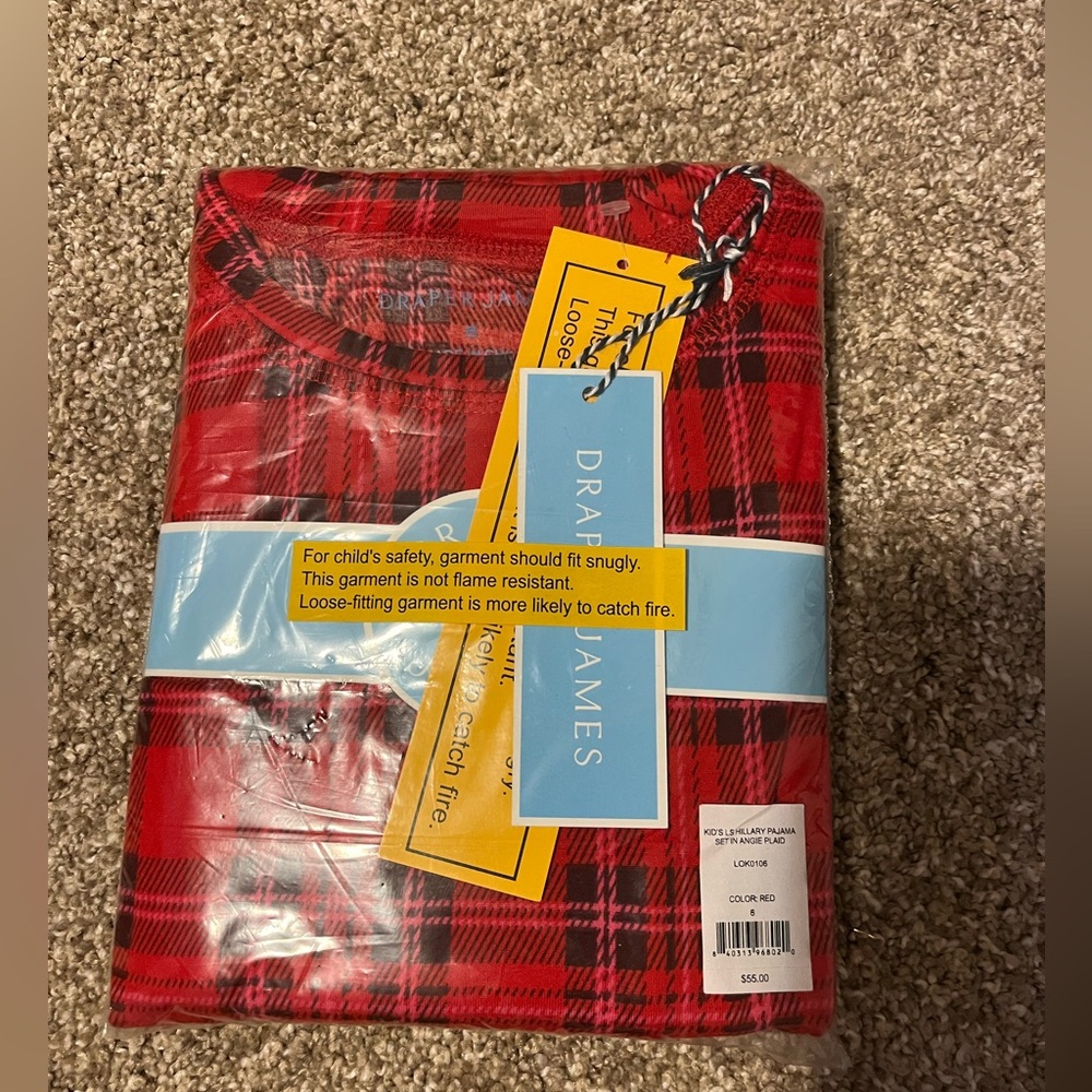 Draper James Hillary pajamas in Angie plaid.